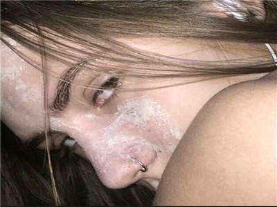 China军警Gay裸体自慰,军警丑闻：道德拷问与形象危机-2